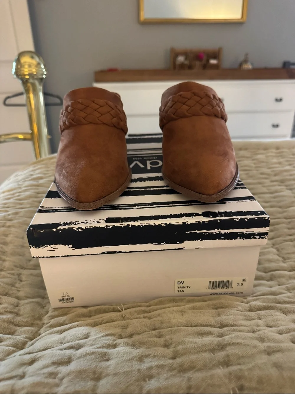 NWT Dolce Vita Trinity Tan Color SIZE 7.5